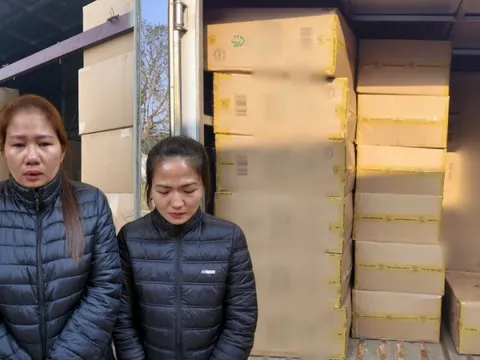 Bắt 'bà trùm' Lương Trần Thùy Trang 30 tuổi, cầm đầu đường dây quy mô lớn trải rộng từ Campuchia về Việt Nam