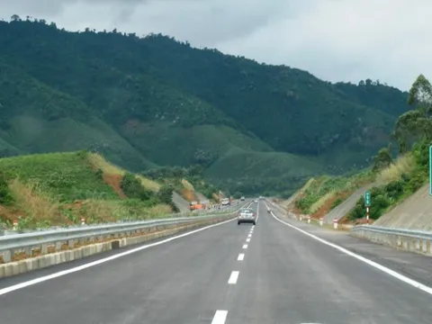 Cao tốc xuyên Tây Bắc tiến sát “giờ G”, 3 địa phương gấp rút chốt phương án đầu tư