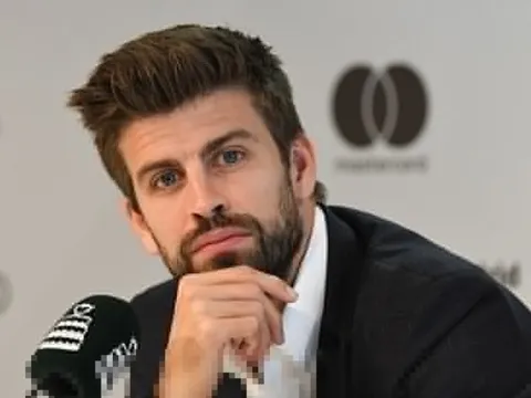 Gerard Pique trở lại chơi bóng
