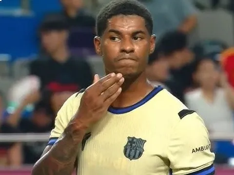 Barca đặt dấu chấm hết cho Rashford