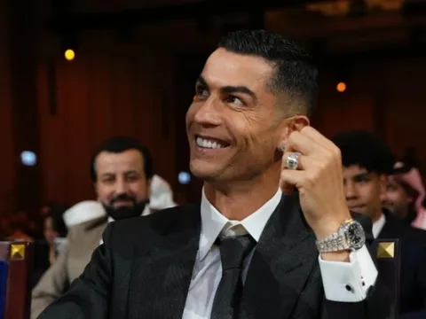 Khoảnh khắc hài hước của Ronaldo