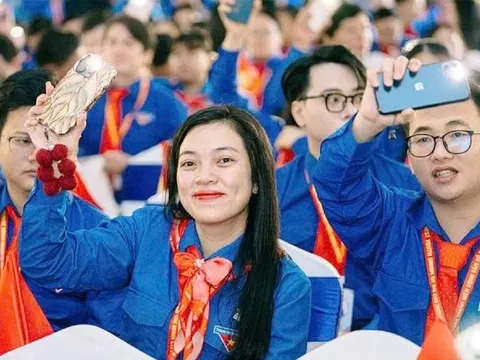 Luôn chọn bước về phía trước