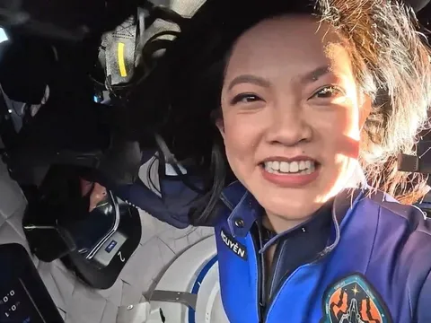 Chuyện gì xảy ra với chuyến bay khiến phi hành gia gốc Việt trầm cảm?