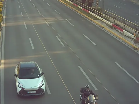 Camera AI giao thông mắc lỗi khó hiểu từng khiến 2.000 tài xế ở đây dính phạt oan, 626 người bị tước bằng