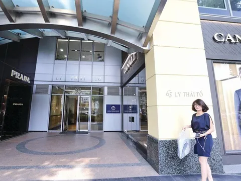 Vì sao giá thuê mặt bằng được dự báo tiếp tục leo thang trong năm 2026?