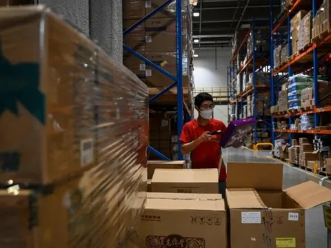 Kho hàng của ông lớn TMĐT Trung Quốc bị trộm đúng mùa GIáng sinh