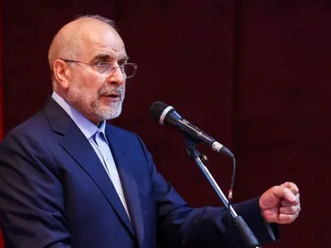 Iran dọa tấn công căn cứ Mỹ nếu Washington can thiệp biểu tình