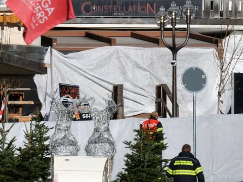 Tình tiết gây sốc vụ cháy quán bar Thụy Sĩ: Chỉ có một cầu thang hẹp, trẻ em vẫn được vào