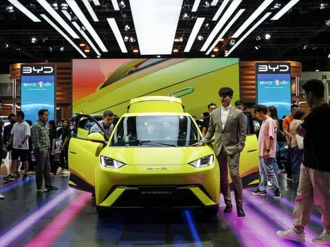 Các hãng xe điện gặp khó tại Trung Quốc