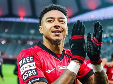 Lingard tiếc nuối MU