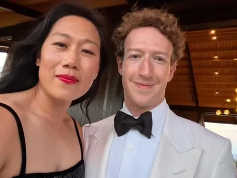 Vì sao nhóm 1% siêu giàu thường nhận lương 1 USD?