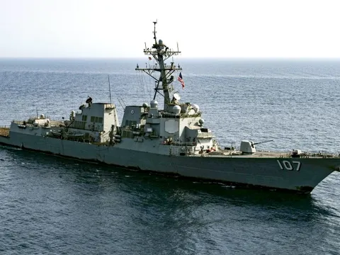 Hai lính Hải quân Mỹ bị tố nhận hàng chục nghìn USD để kết hôn giả với người Trung Quốc