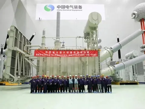 Một năm sau cự cố cả nước “suýt chìm trong bóng đêm”, Trung Quốc tạo ra cỗ máy kiệt tác không ai sánh nổi