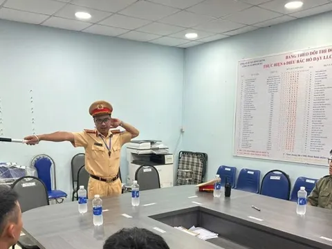 Những điểm mới về thu, nộp phí sát hạch, lệ phí giấy phép lái xe người dân cần biết