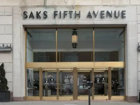 Chuỗi cửa hàng bách hóa hơn 100 năm tuổi xem xét thủ tục phá sản, nợ hơn 100 triệu USD