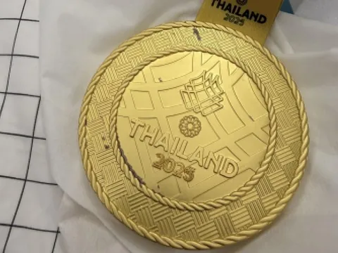 Huy chương vàng SEA Games 33 phai màu chỉ sau 2 tuần