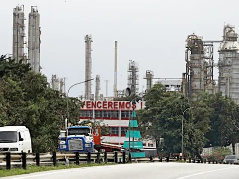 Vì sao Mỹ quan tâm dầu mỏ Venezuela?