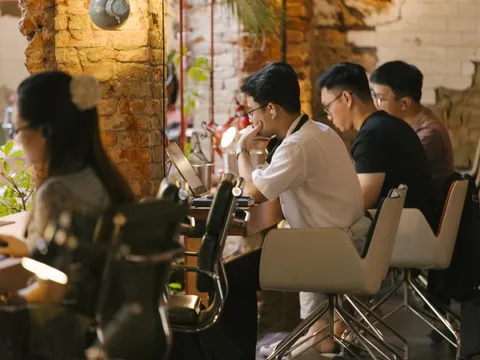 ‘Công xưởng’ học bài, làm việc tại TP.HCM bán không gian theo giờ