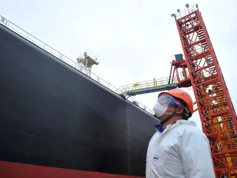 Trung Quốc hứng cú sốc lớn từ Venezuela