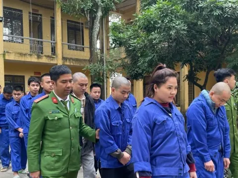 Cảnh sát triệt phá đường dây lừa đảo và đánh bạc liên tỉnh hơn 9.300 tỷ đồng