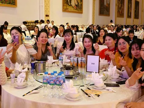 Một công ty chi 5 tỉ đồng, chọn nhà hàng "VIP" tổ chức tất niên cho 13.000 công nhân