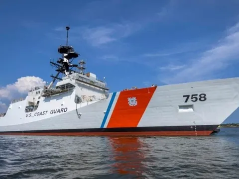 Tàu mạnh nhất của Tuần duyên Mỹ muốn bắt giữ tàu chở dầu Bella 1 mang cờ Nga