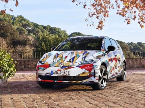 Khoang nội thất 'ngập' phím vật lý của xe điện Volkswagen