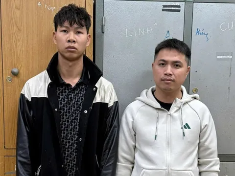 Bắt Công 'hàu' - admin trang 'Phó Thường Dân'