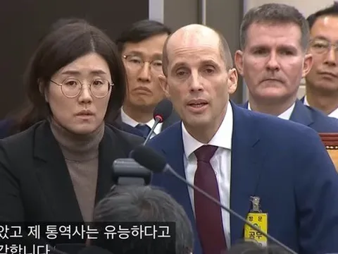 Làm phiên dịch viên khó cỡ nào: Tình huống trong phiên điều trần Quốc hội Hàn Quốc khiến tất cả đều phải toát mồ hôi