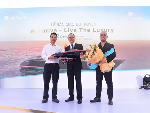LuxYacht bàn giao du thuyền hạng sang đầu tiên tại thị trường Đông Nam Á cho Nova Cruises