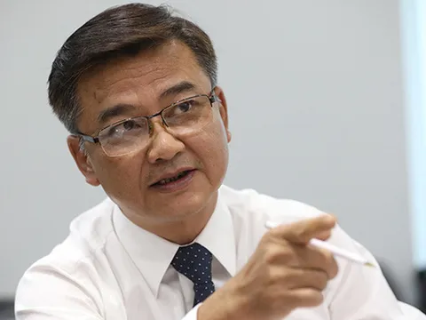 Xin hãy bình tĩnh!