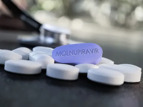Hướng dẫn dùng thuốc Molnupiravir điều trị Covid-19 tại nhà