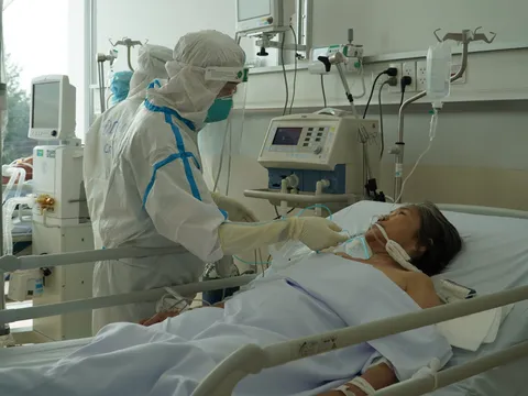 Bác sĩ hiến kế phòng chống dịch COVID-19