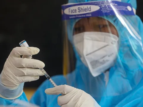 TP.HCM đề xuất tiêm vaccine COVID-19 cho trẻ em từ 22/10